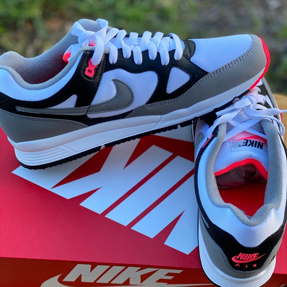 Nike Air Span 2 Men's Grey White Black Red size 10